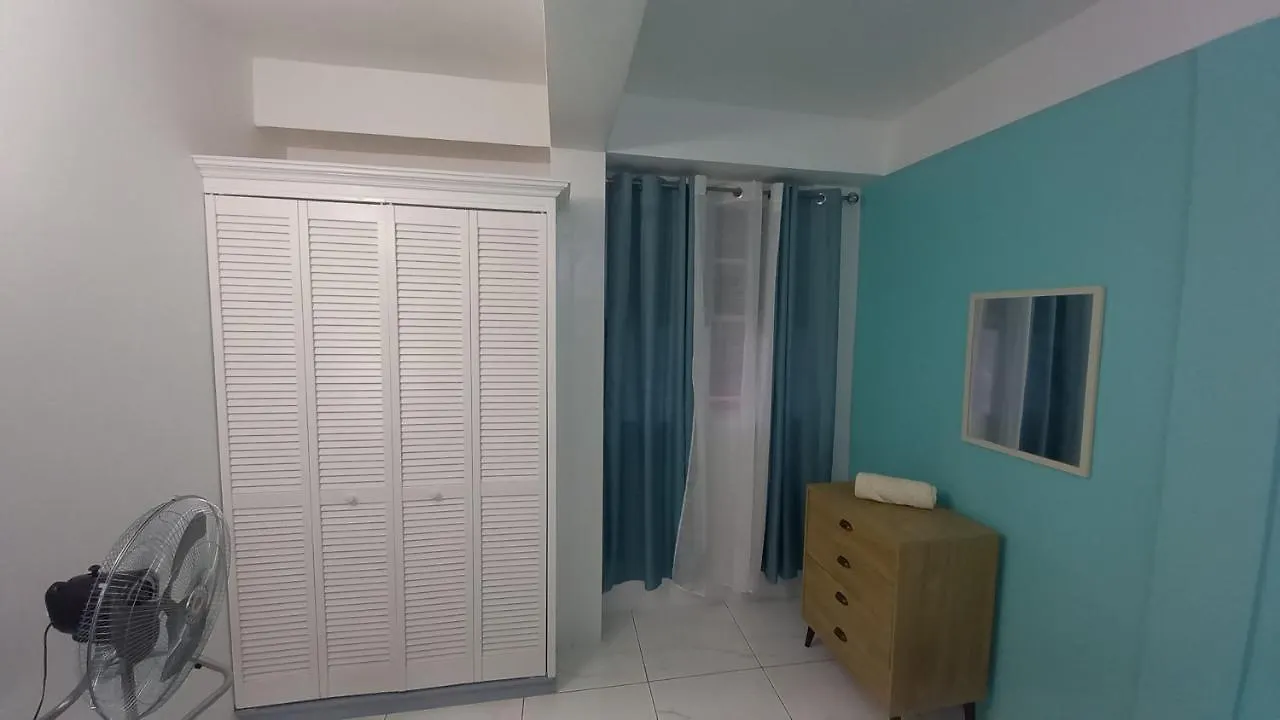 Cozy Vacation Retreat With Free Parking Apartman Roseau